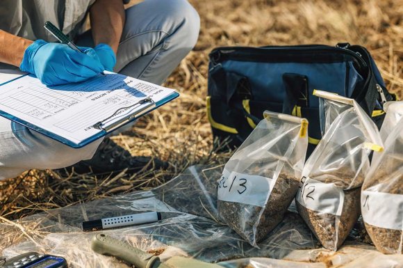 Professionnel pour l’étude de terrain avant terrassement à Clermont-Ferrand et sa région.