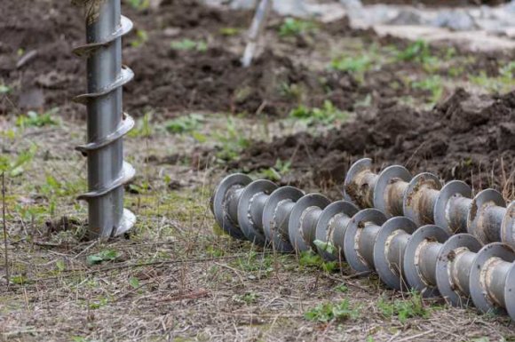 Professionnel pour l’étude de terrain avant terrassement à Clermont-Ferrand et sa région.